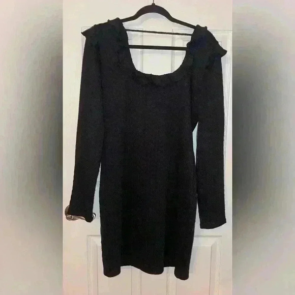 19 Cooper NWT Ruffle Long Sleeve Knit Dress Black Mini Dress Size XL - Picture 4 of 5